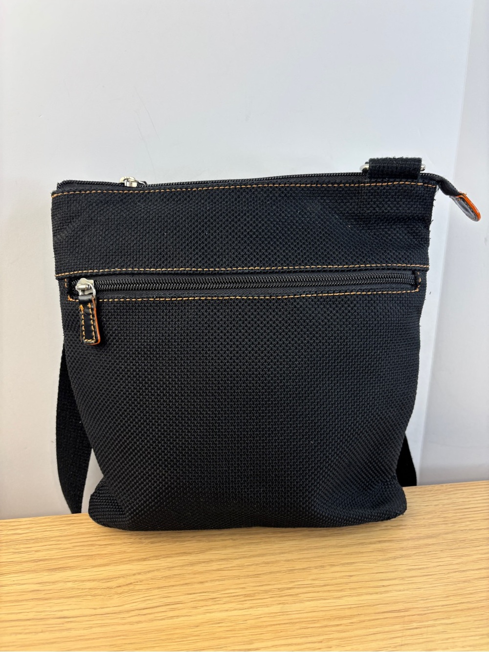 Colombian Bags Brand Crafted Since 1977 Black Crossbody - Picture 6 of 13